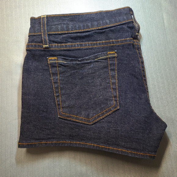Jean Shorts in Dark Wash Denim - Picture 7 of 14